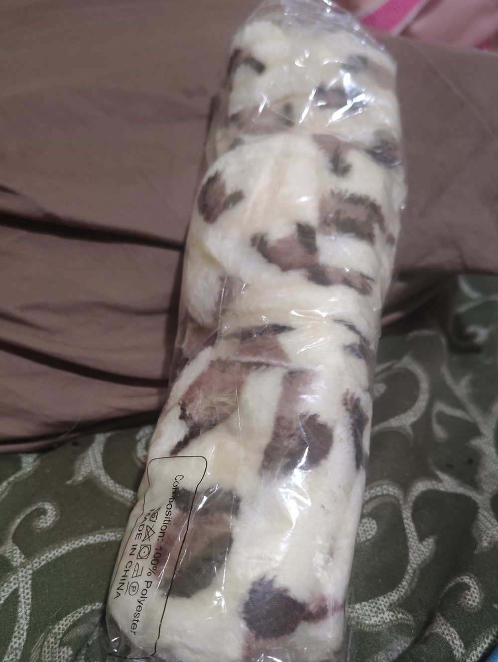 Black& White Fluffy Animal Print Spa Headband W/Bow NIP